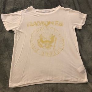 Ramone’s T-Shirt (Medium)